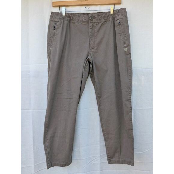 LL Bean Mens Explorer Ripstop Comfort Waist Pants Sz XL 30" Standard Fit Tapered - Picture 1 of 7